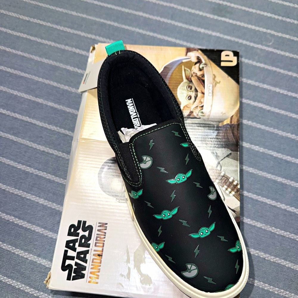 Star Wars Men's US 9 Grogu Mandalorian Black/Green Canvas Lightweight Slip-On